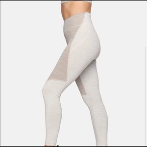 NWT outdoor voices tech sweat leggings